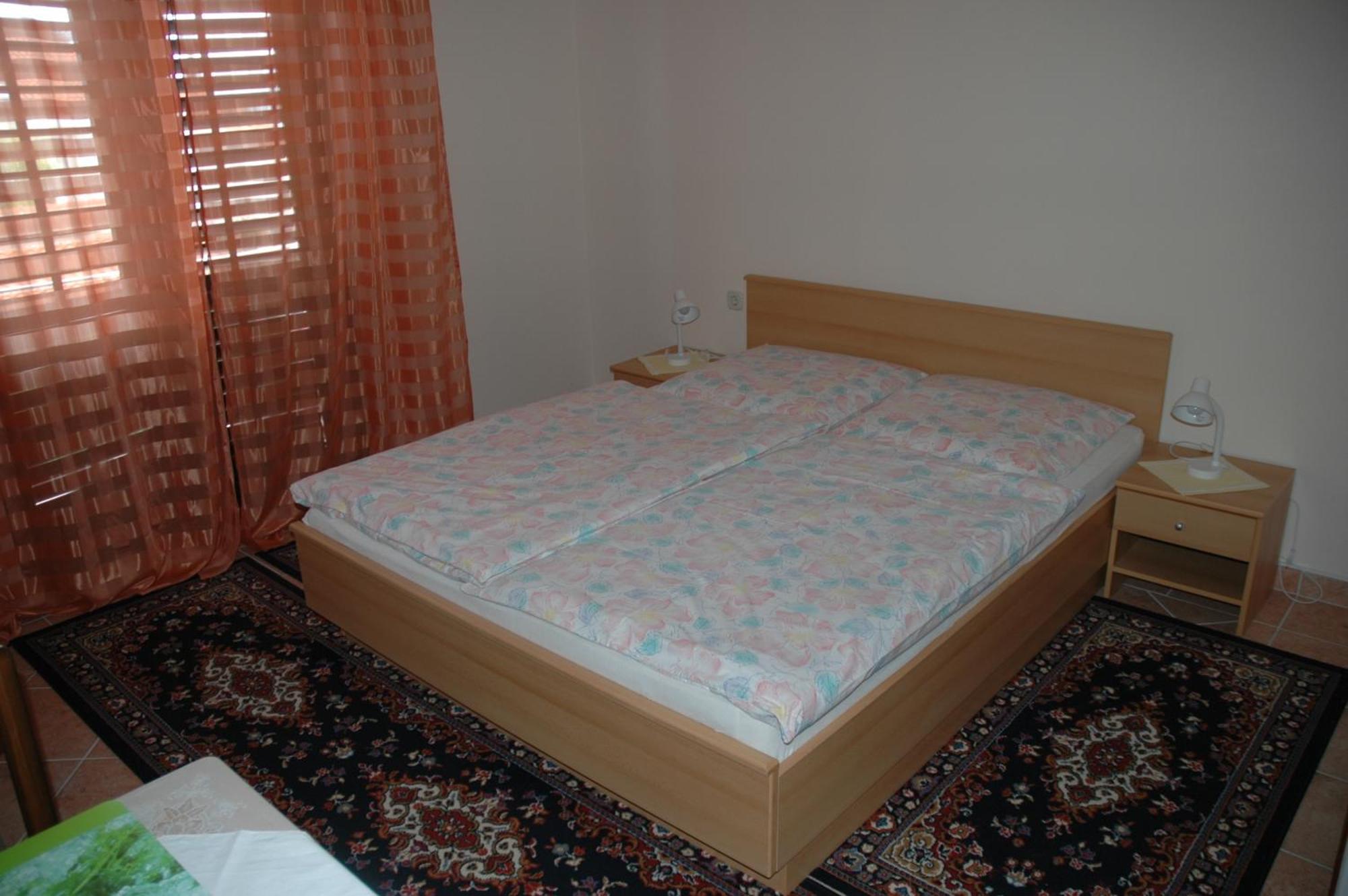 Apartment Latinovic Βόντιτσε Εξωτερικό φωτογραφία